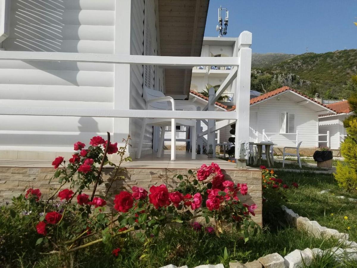 Vela E Bardhe Villa Dhërmi Екстериор снимка