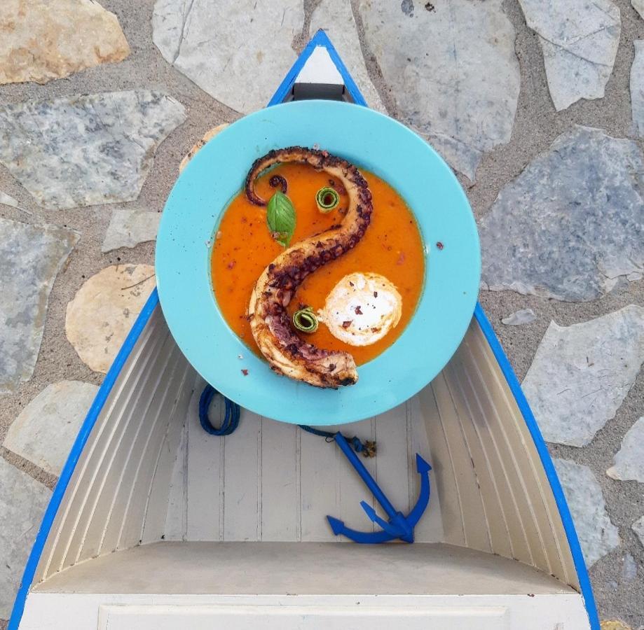 Vela E Bardhe Villa Dhërmi Екстериор снимка